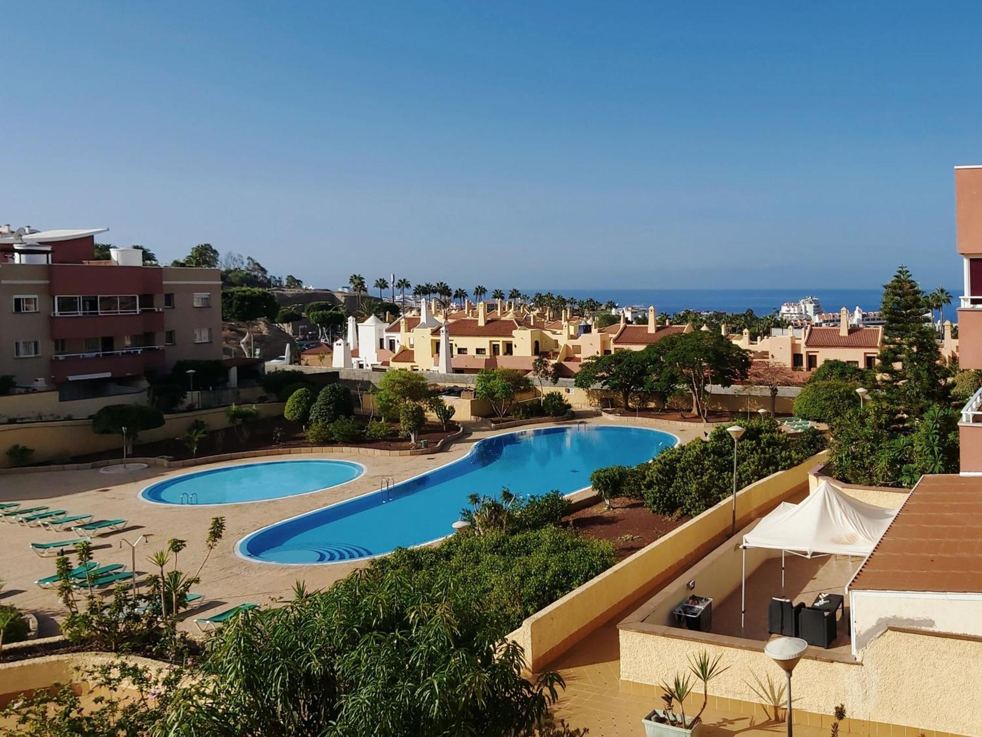 Live Costa Adeje Terraza Y Piscina Apartment Bagian luar foto
